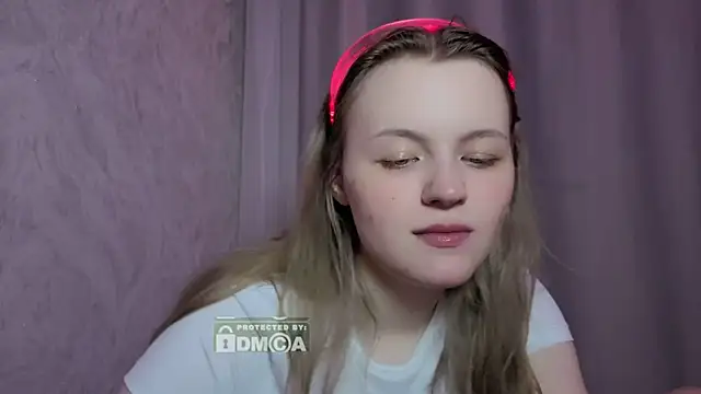 DollarBunny's cam snapshot