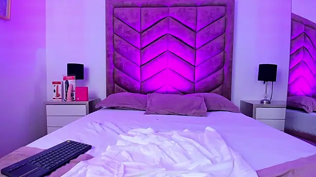 VanessaParis__ live sex cam