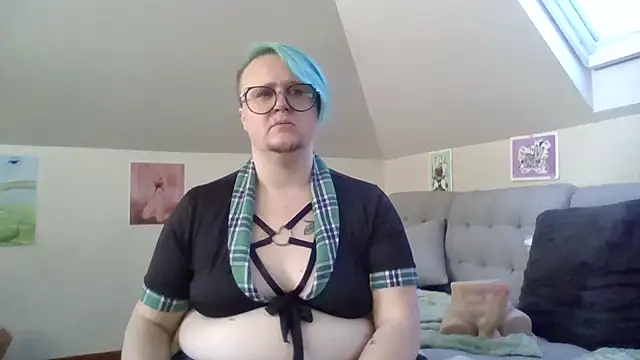queerlyjaz live sex cam
