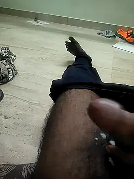 Vickyins480000 live sex cam