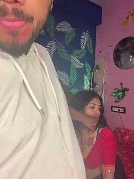 V-Hot-Sweti live sex cam