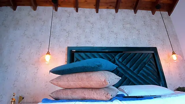 Marttina_Ruiz's cam snapshot