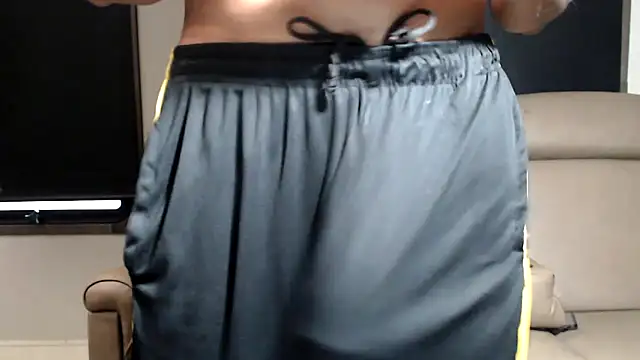 ThickD2C live sex cam