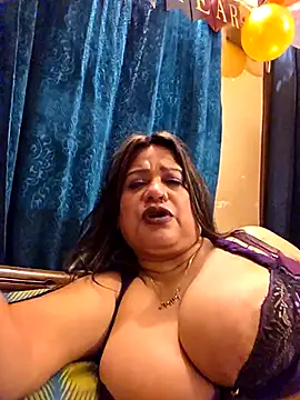 Hot_Queen77's cam snapshot