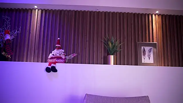 GabyRose9's cam snapshot