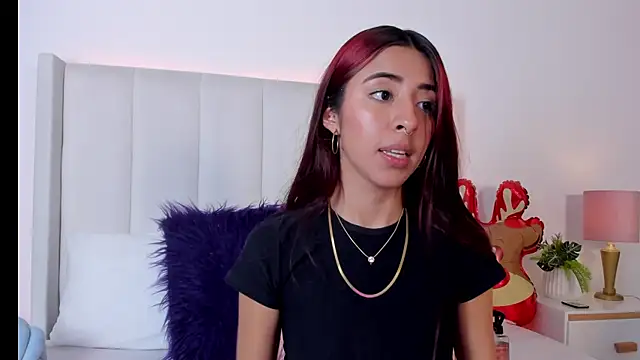 Mirandaa_Rogers's cam snapshot