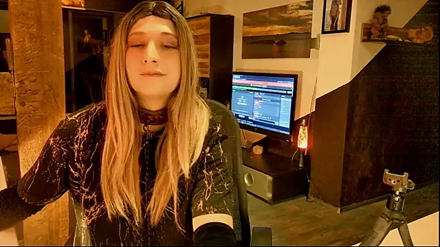 DYasmin69 live sex cam