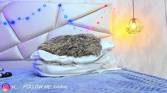 lulukawai16 live sex cam