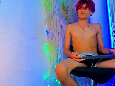 Leo_Glow live sex cam