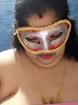 tamilthanushri live sex cam