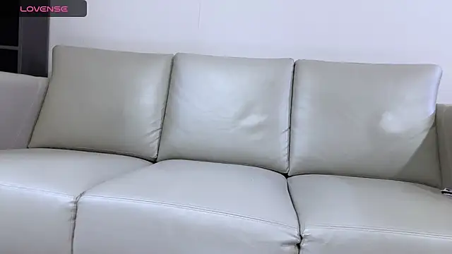 penny_coco's cam snapshot