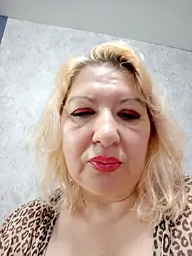 URALS-BOOBS's cam snapshot