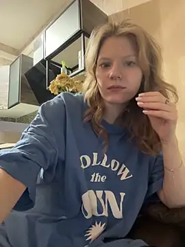 MaryHiggins's cam snapshot