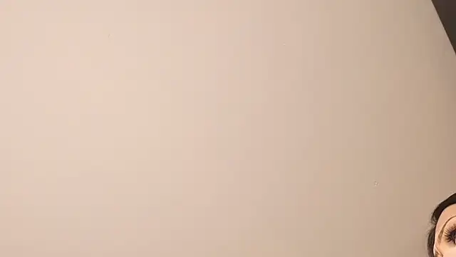 scarlethlux's cam snapshot