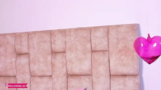 LunaOcampo_'s cam snapshot