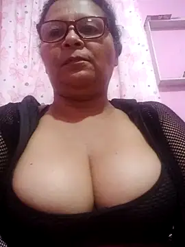 Amarantha25's cam snapshot