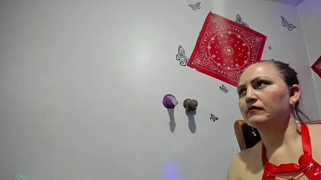 tiffanystorms-'s cam snapshot