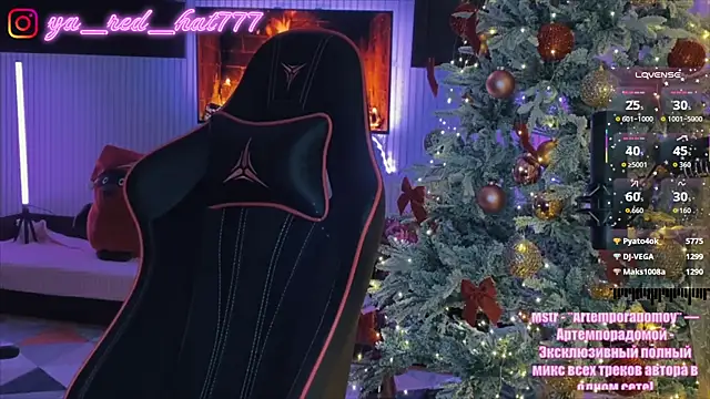 -RED_HAT-'s cam snapshot