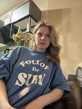 MaryHiggins live sex cam