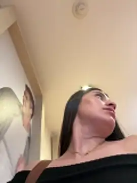 Isabella21_'s cam snapshot