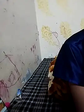 Rani_janam_'s cam snapshot