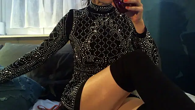 OndeSensuelle's cam snapshot