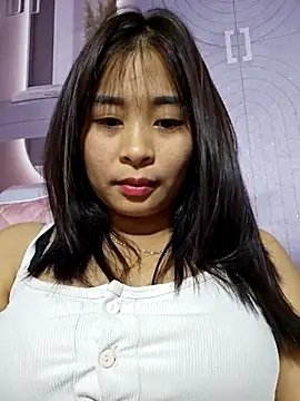 Squirrel-Pear live sex cam