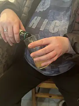 Coupleforever2 live sex cam