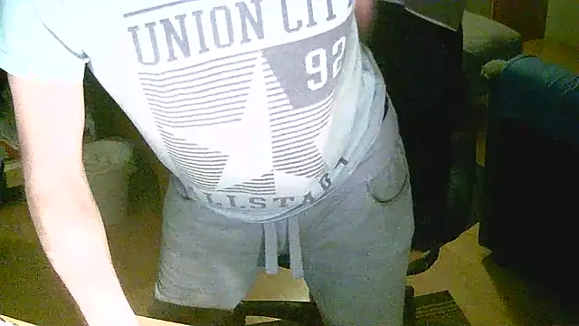 dado-hot12's cam snapshot