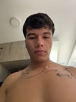 Logan_smith1 live sex cam