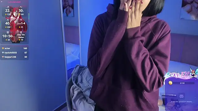 ela_petit's cam snapshot