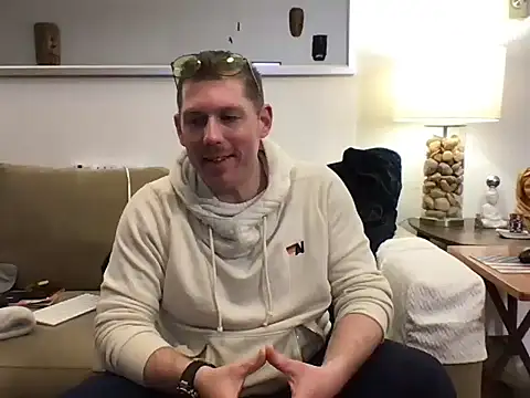 God_Of_ThundeRR live sex cam