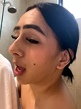 Skyler__blue4 live sex cam