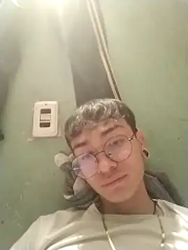 sylvana_19 live sex cam