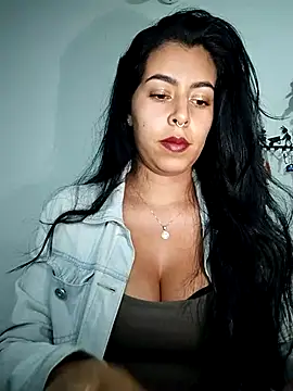 Luianna's cam snapshot