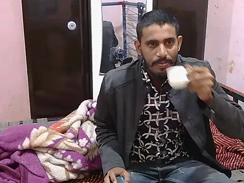 HotXKrish's cam snapshot