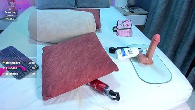 violeta_santanna's cam snapshot