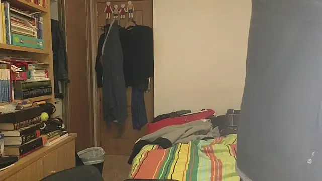 curiosillo83 live sex cam