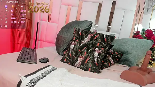 nora_zap's cam snapshot