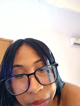 KarlieMoore's cam snapshot