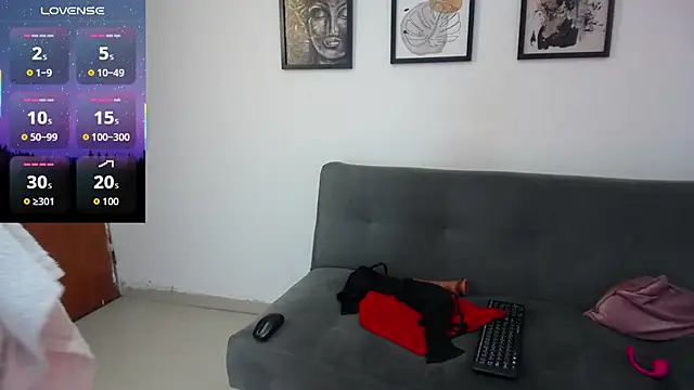 Paris_boobsbbw's cam snapshot