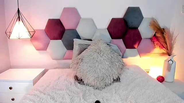 MiaHertz's cam snapshot