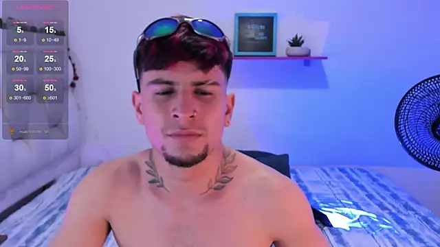 vaalentiino live sex cam