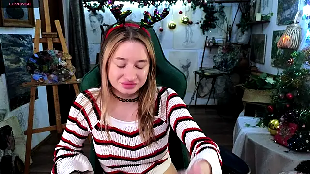 Leila_Pure's cam snapshot