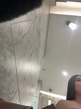 Isabella21_'s cam snapshot