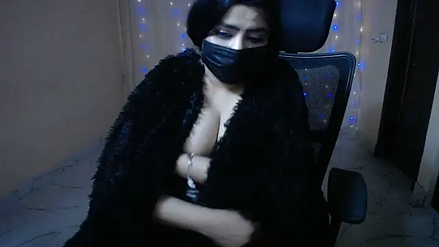 NAUGHTY_Niya's cam snapshot