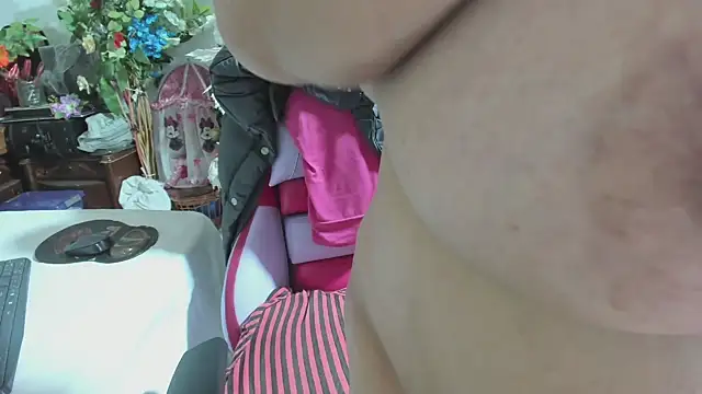 Mrs_mommy_ live sex cam