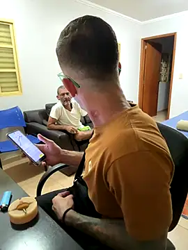 Lucasjandre live sex cam