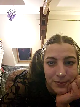 LoLa-69-X live sex cam