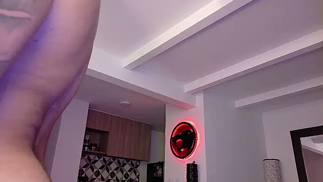 tony_muscle live sex cam